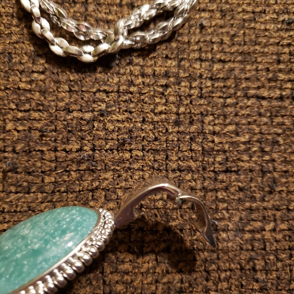 Beautiful necklace, like new! - Picture 5 of 7